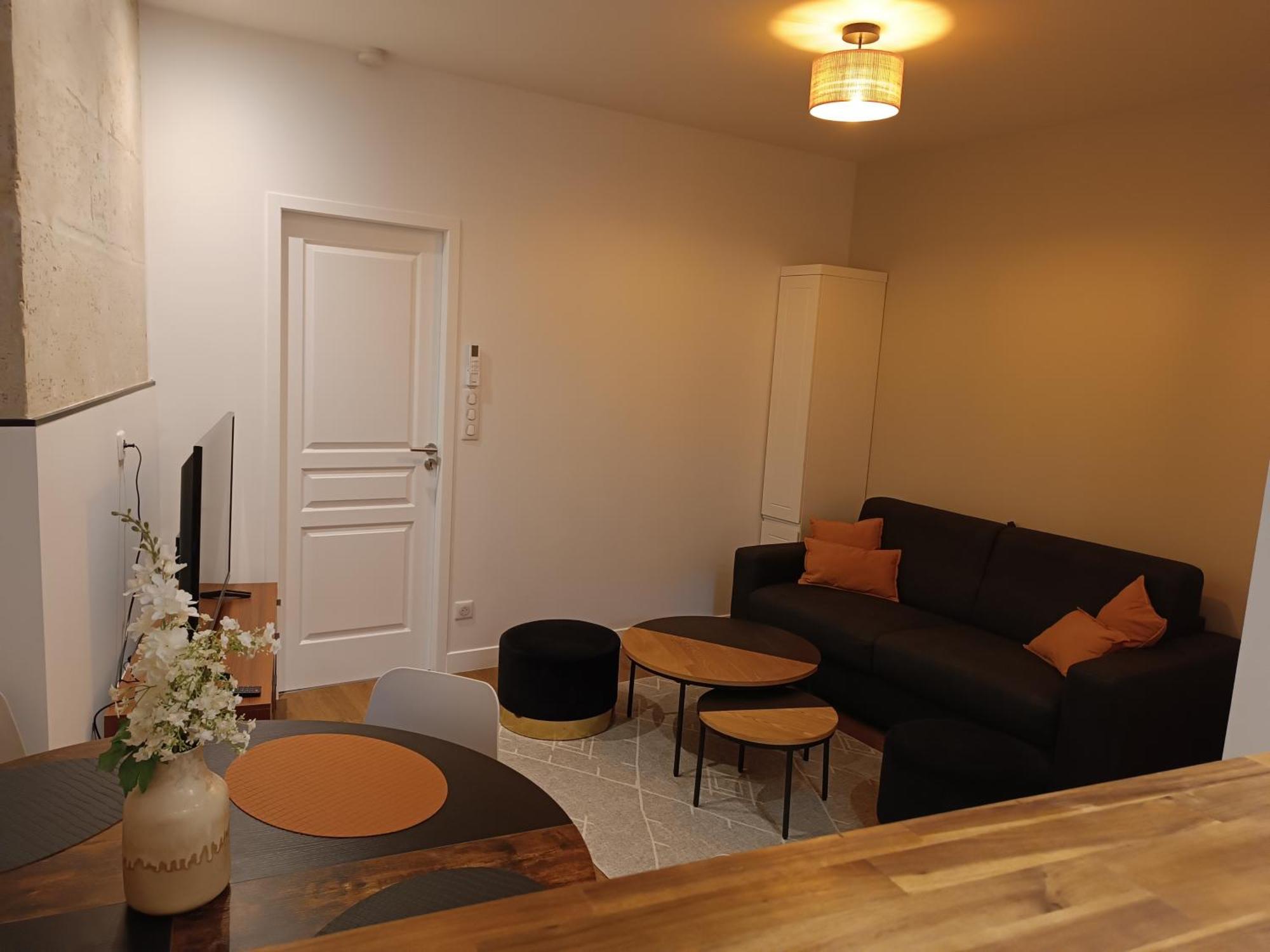 Appartement Centre Ville Historique Avec Terrasse Et Climatise Périgueux Esterno foto